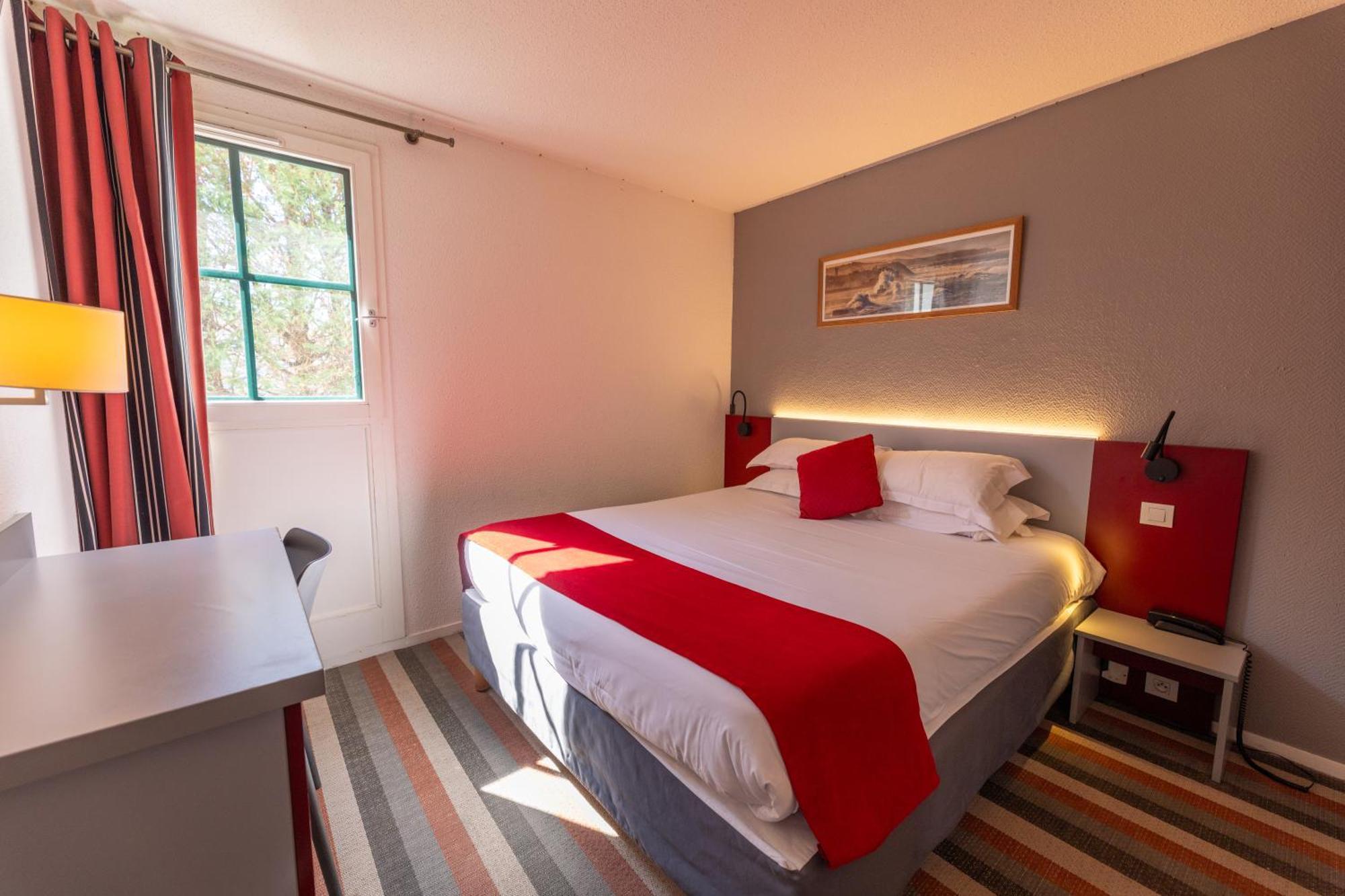 Hotel Donibane 3*